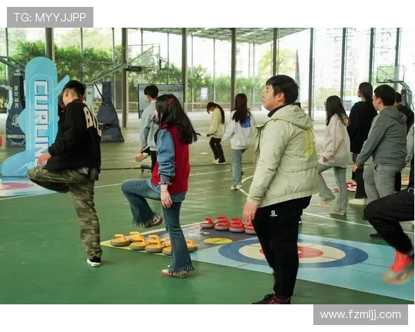 每天坚持健身打造强健体魄塑造完美身材引领健康生活新风尚 每天坚持健身打造强健体魄塑造完美身材引领健康生活新风尚