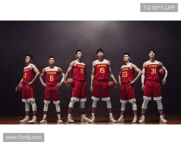 杭州篮球队整体压制体系解析：战术创新与团队协作的完美结合